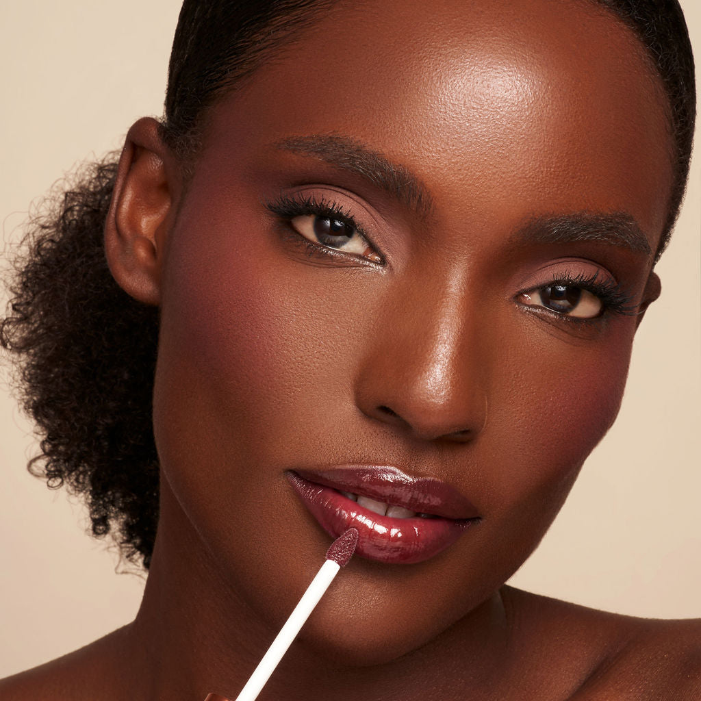 Luxe Lip Nourishing Oil with Hyaluronic + Vitamin E